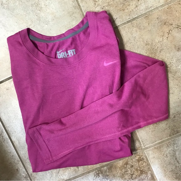 👟NIKE DRI-FIT  Long Sleeve Shirt - Picture 1 of 5